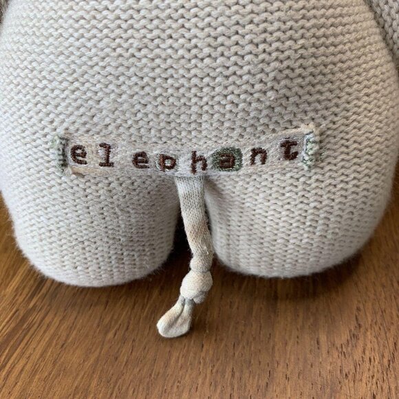 NATURE'S PUREST Knitted Baby Elephant Plush Toy Gray Knit Baby Infant Rattle - Picture 4 of 5